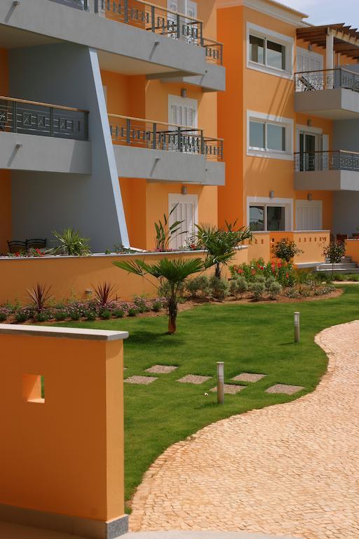 Aparthotel Foz Da Ria Odiáxere Exterior foto